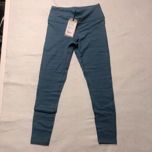 PRANA Transform Leggings, Size M.